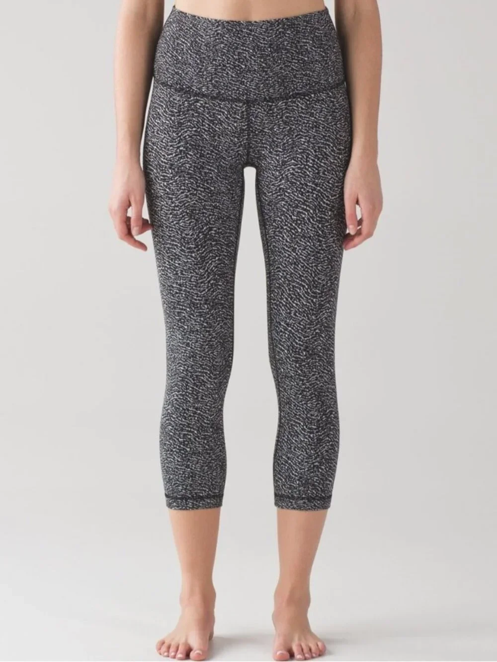 Lululemon Wunder Under Crop High Rise Legging 12